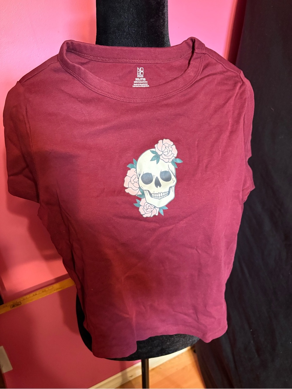 NOBO Maroon Crop Top with Skull & Rose Graphic